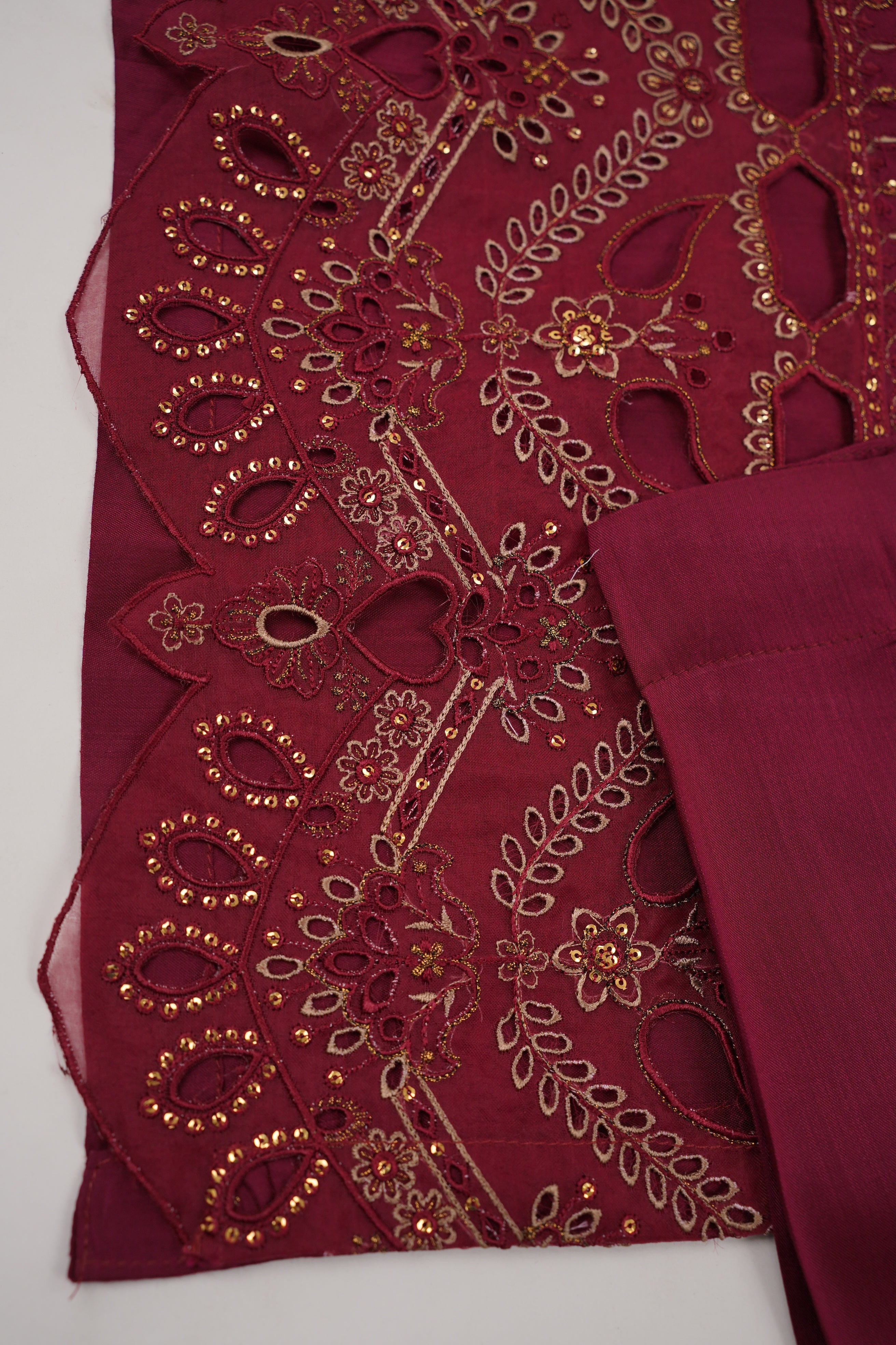 Bin Saeed Originals - Embroidered  Outfit with Chafoon Dupatta - Ready to Wear